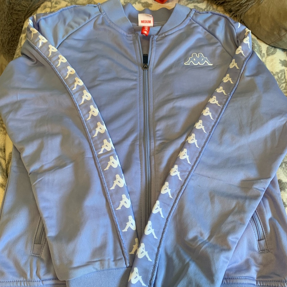 Women kappa lavender zip up